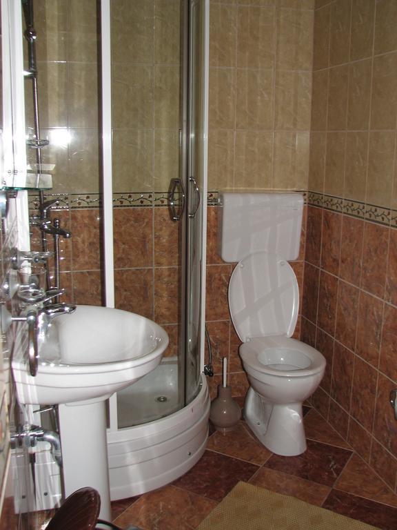 Guest House Ivo Jovanovic スヴェティ・ステファン 部屋 写真